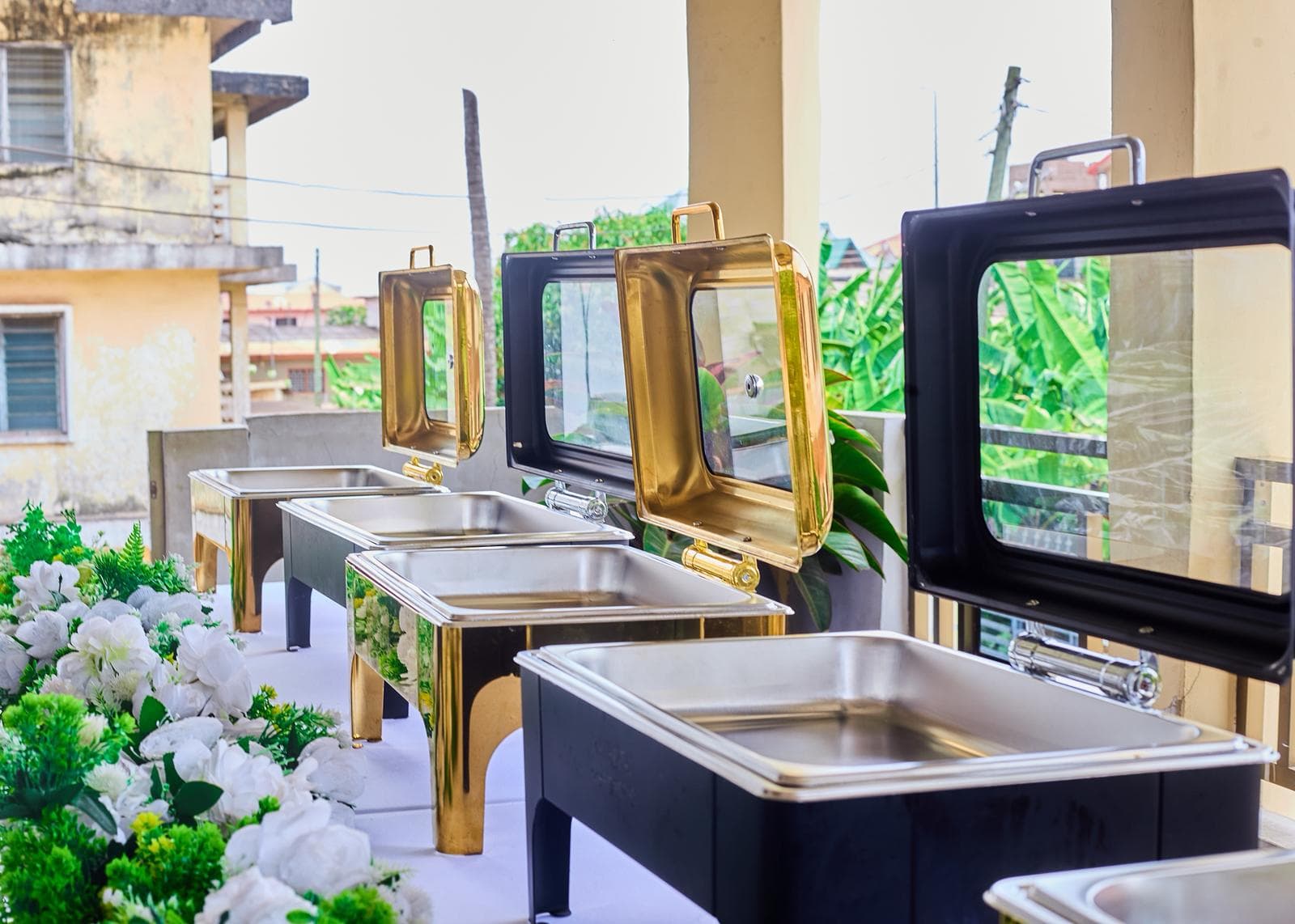 Chafing Dishes & Warmers